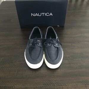 Nautica Men's Classic Blue and White Boat Shoes